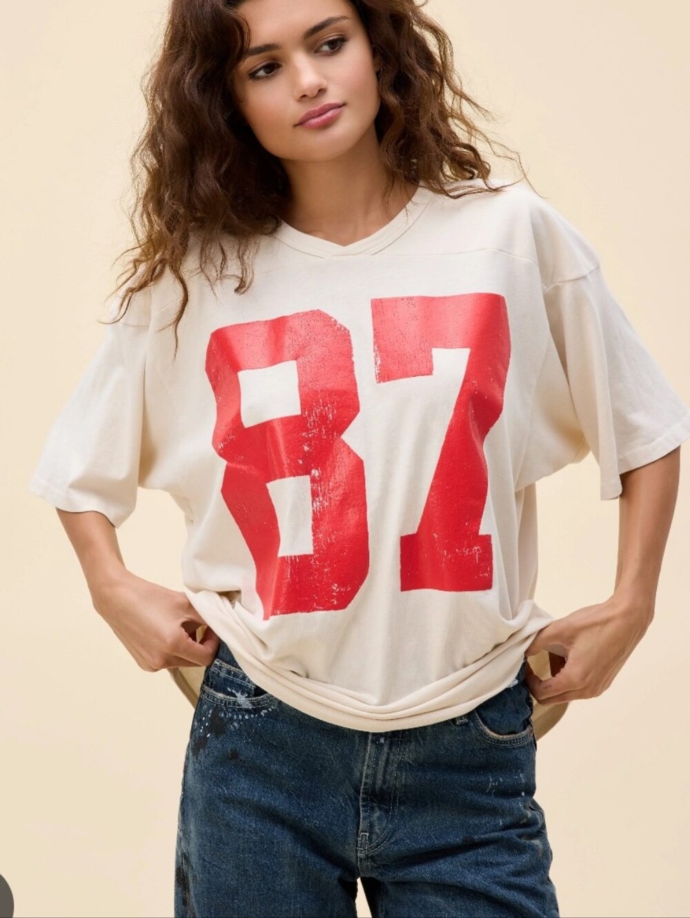 Daydreamer '87' Oversized Graphic T Shirt
